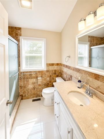 70 Pitman Street, Providence, RI 02906