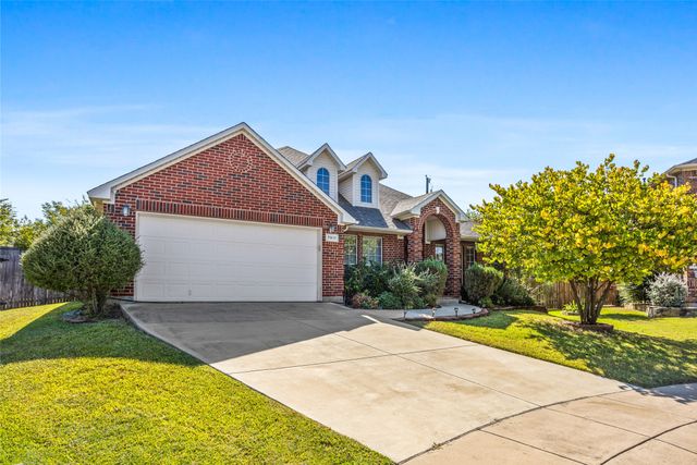 7917 Corona Court, Arlington, TX 76002