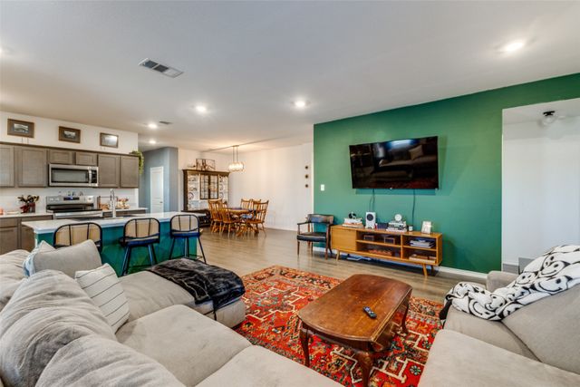 113 Unbridled Trail, Caddo Mills, TX 75135