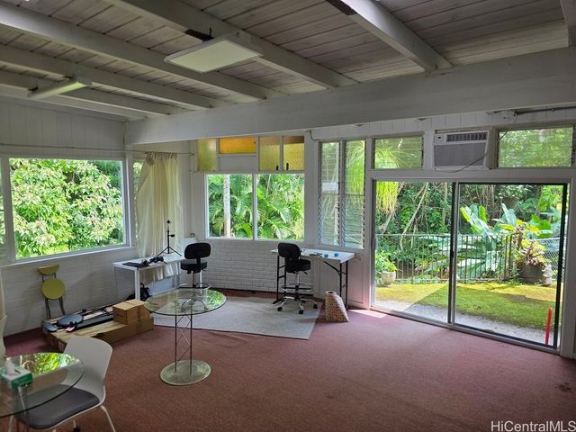 3545 Waakaua Street, Honolulu, HI 96822
