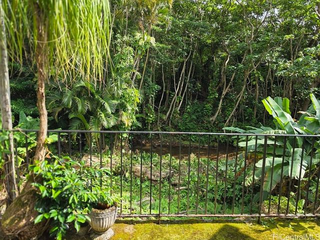 3545 Waakaua Street, Honolulu, HI 96822