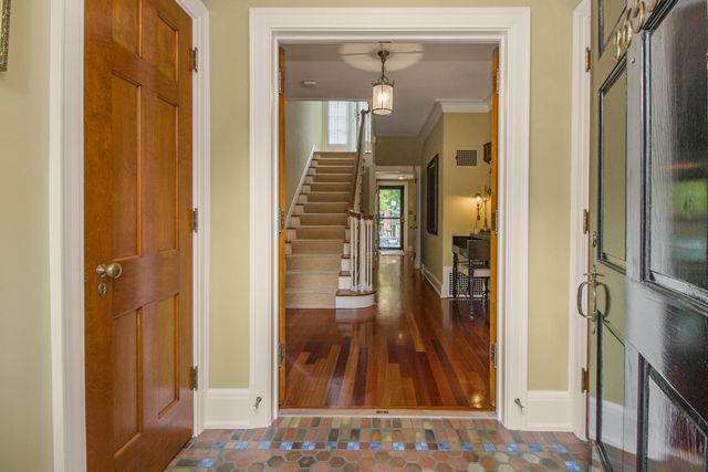 3655 47th Avenue S, Minneapolis, MN 55406