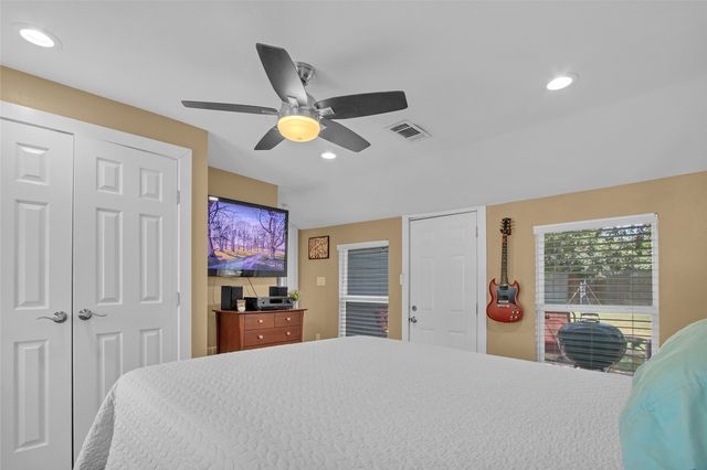 528 Pierce Street, Denton, TX 76201