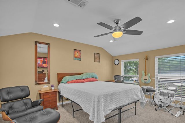 528 Pierce Street, Denton, TX 76201