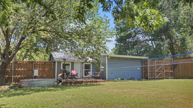528 Pierce Street, Denton, TX 76201
