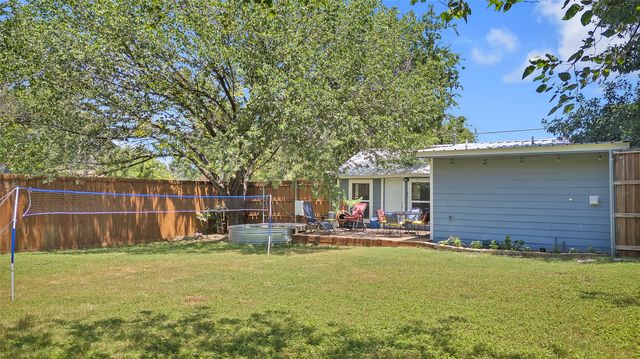 528 Pierce Street, Denton, TX 76201