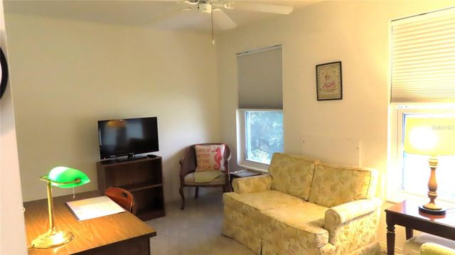 2457 ECUADORIAN WAY 85, Clearwater, FL 33763