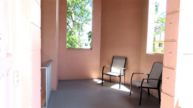 2457 ECUADORIAN WAY 85, Clearwater, FL 33763