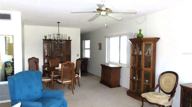2457 ECUADORIAN WAY 85, Clearwater, FL 33763