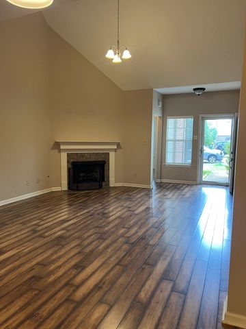 7875 BRADY CREEK CV, Memphis, TN 38016