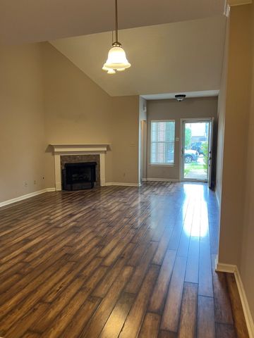 7875 BRADY CREEK CV, Memphis, TN 38016