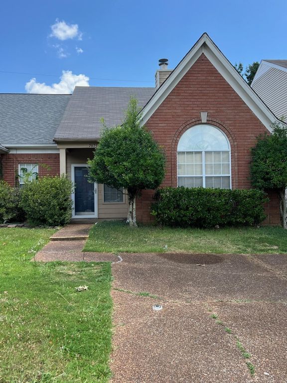 7875 BRADY CREEK CV, Memphis, TN 38016