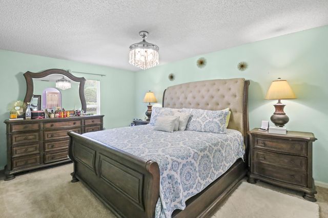 2631 SW 12th Sq Square SW, Vero Beach, FL 32968