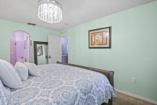 2631 SW 12th Sq Square SW, Vero Beach, FL 32968