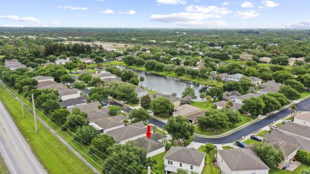 2631 SW 12th Sq Square SW, Vero Beach, FL 32968