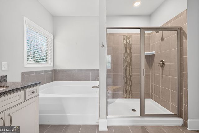 6655 Rivergreen Road, Flowery Branch, GA 30542