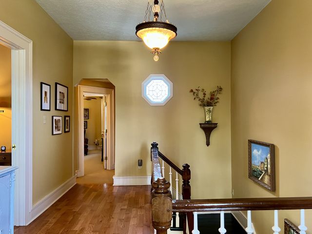 210 S College St, Franklin, KY 42134