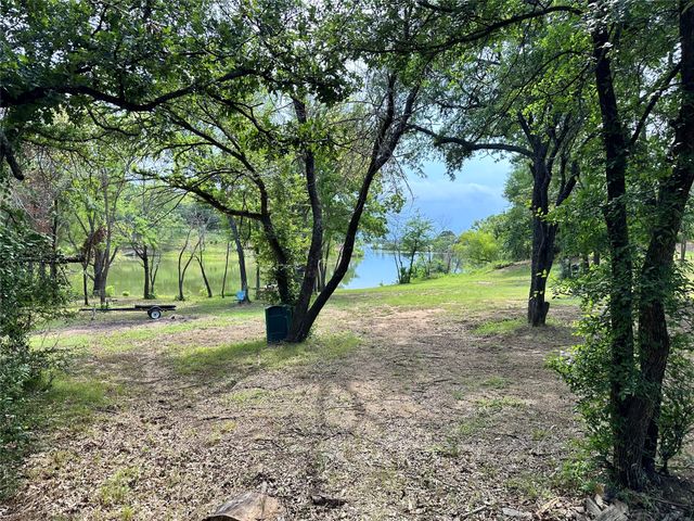 551 Horseshoe Trail, Oak Point, TX 75068