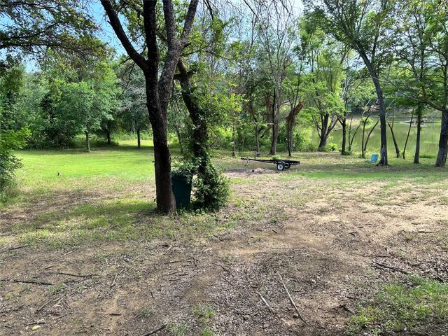 551 Horseshoe Trail, Oak Point, TX 75068