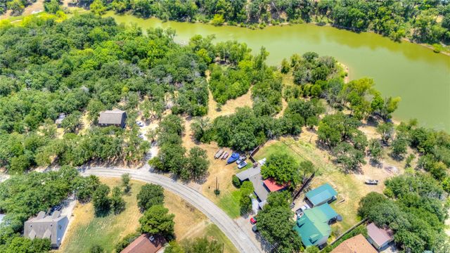 551 Horseshoe Trail, Oak Point, TX 75068