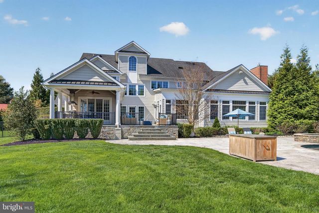 106 ASHLEY CT, Moorestown, NJ 08057