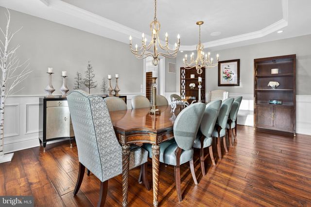 106 ASHLEY CT, Moorestown, NJ 08057