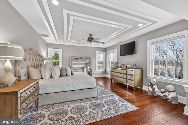 106 ASHLEY CT, Moorestown, NJ 08057