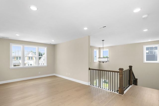 5958 Hunt Valley Drive, Spring Hill, TN 37174