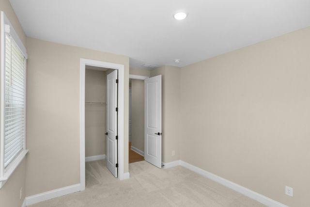 5958 Hunt Valley Drive, Spring Hill, TN 37174