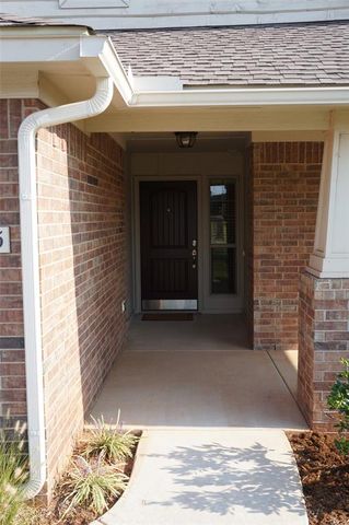 3325 Eaglerock Lane, Norman, OK 73069