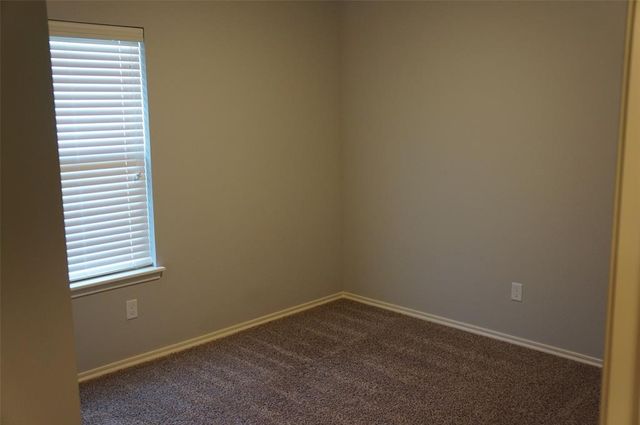 3325 Eaglerock Lane, Norman, OK 73069