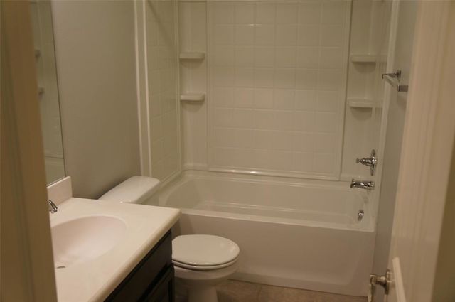 3325 Eaglerock Lane, Norman, OK 73069