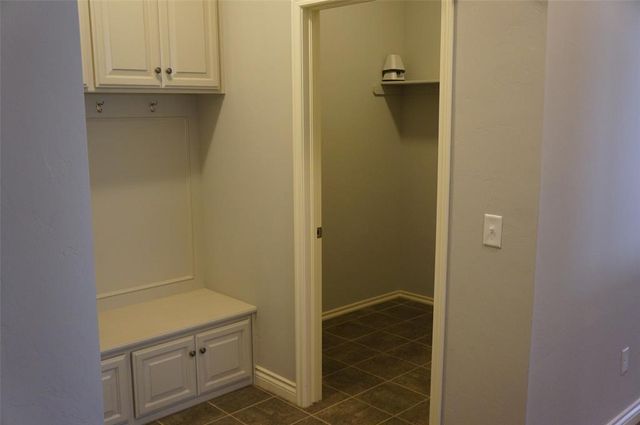 3325 Eaglerock Lane, Norman, OK 73069