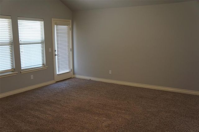 3325 Eaglerock Lane, Norman, OK 73069