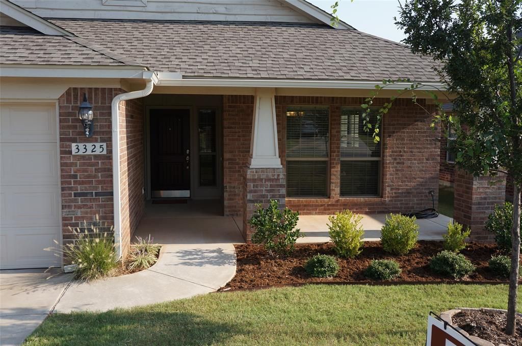 3325 Eaglerock Lane, Norman, OK 73069