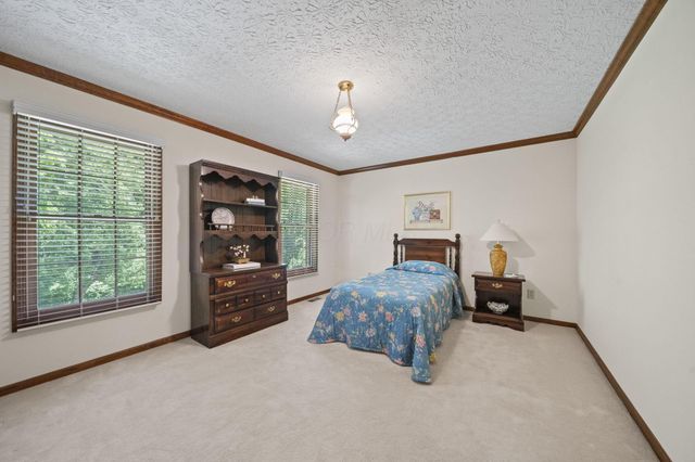 9124 Preswick Court, Dublin, OH 43017