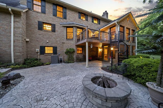 9124 Preswick Court, Dublin, OH 43017