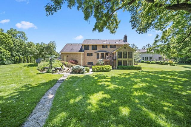 9124 Preswick Court, Dublin, OH 43017