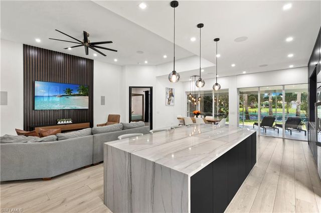 3007 Ellice WAY, Naples, FL 34119