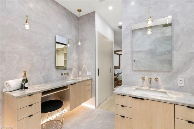 3007 Ellice WAY, Naples, FL 34119