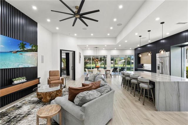3007 Ellice WAY, Naples, FL 34119