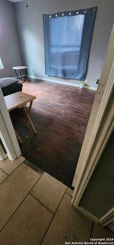 1031 Thorain, San Antonio, TX 78201
