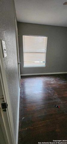 1031 Thorain, San Antonio, TX 78201