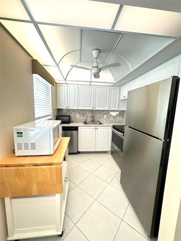 477 Durham P 477, Deerfield Beach, FL 33442