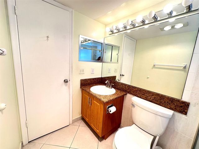 477 Durham P 477, Deerfield Beach, FL 33442