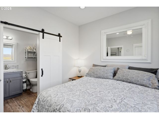 1275 WRIGHT Rd, Arlington, OR 97812