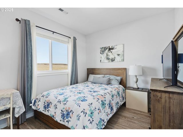 1275 WRIGHT Rd, Arlington, OR 97812