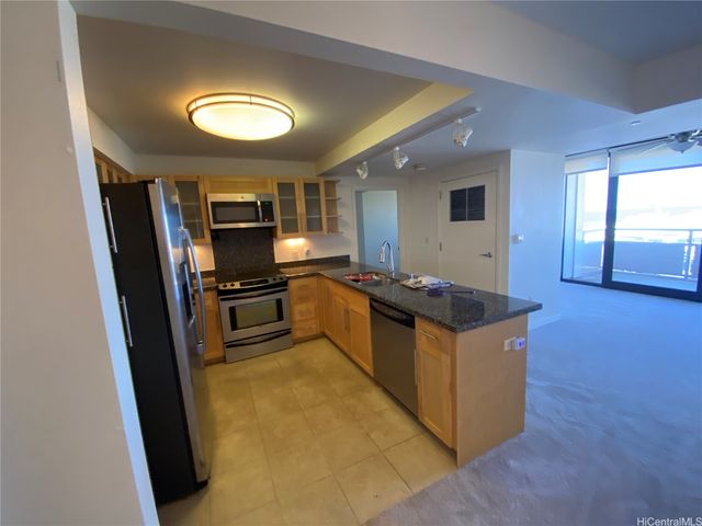 600 Queen Street 2106, Honolulu, HI 96813
