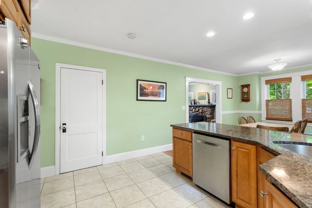 304 Lowell Street, Reading, MA 01867