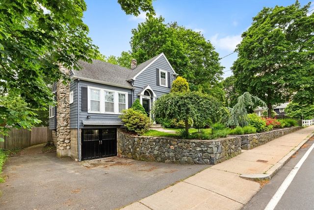 304 Lowell Street, Reading, MA 01867